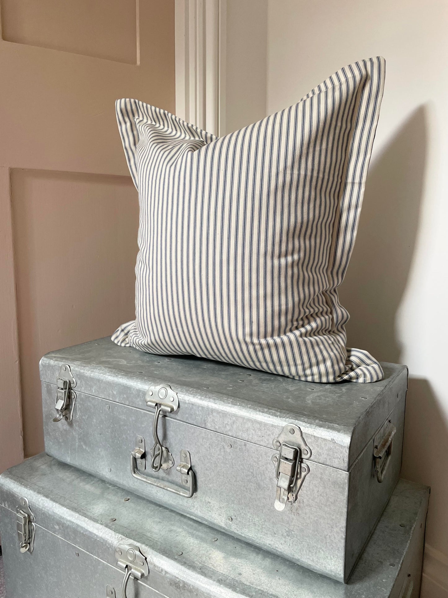 Ticking Airforce Cushion